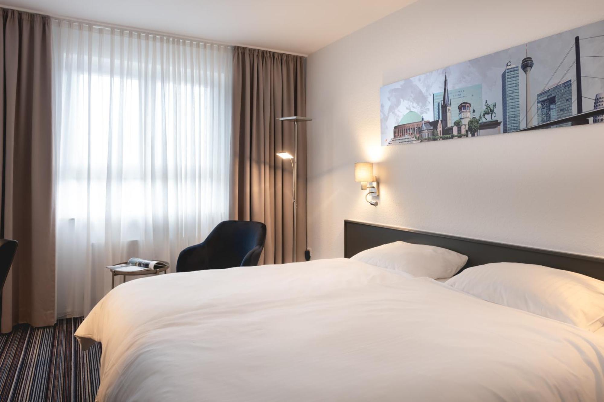 Hotel Astra Düsseldorf Eksteriør bilde