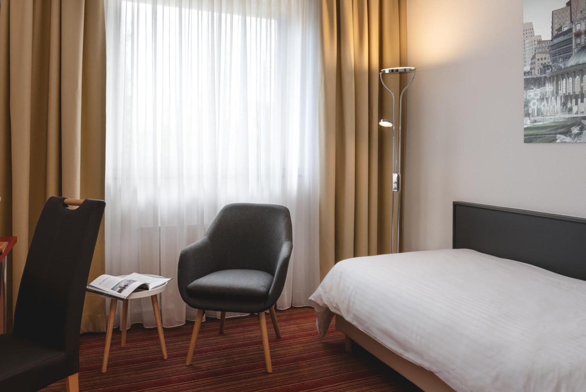 Hotel Astra Düsseldorf Eksteriør bilde